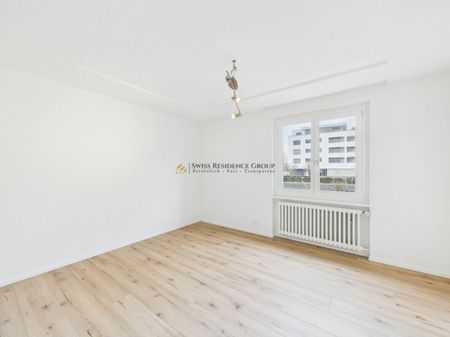 Exclusive living experience with balcony – 4.5-room apartment - Photo 3