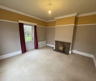 Truro, Truro, TR1 - Photo 1