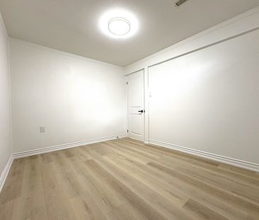 For Lease - 9 Truro Crescent, Toronto, Ontario - Photo 1