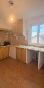 Location Appartement 4 pièces 78m² MIRAMAS 13140 - Photo 3