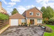 4 bedroom detached house to rent - Photo 1