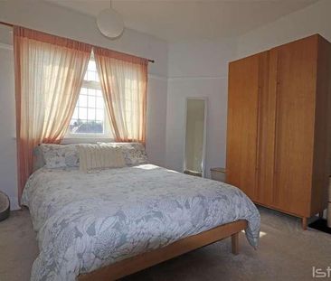 Woodgrange Drive, Southend On Sea, SS1 - Photo 5