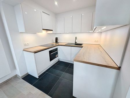 Modern appartement met 2 slaapkamers vlakbij de Zeedijk - Foto 3