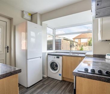 2 bedroom bungalow to rent - Photo 4