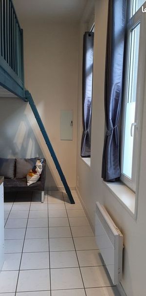 Location Appartement 1 pièce 13m² VALENCIENNES 59300 - Photo 1