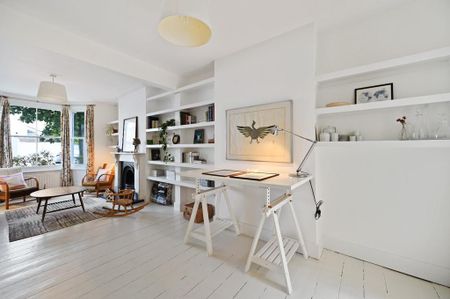 3 bedroom terraced house to rent - Photo 2