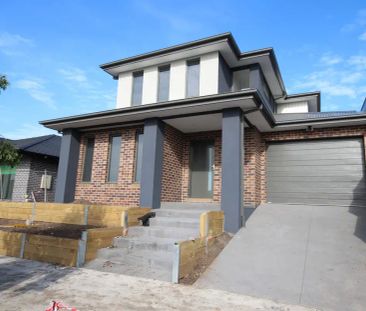 “A Low Maintenance Lifestyle!” - Photo 1