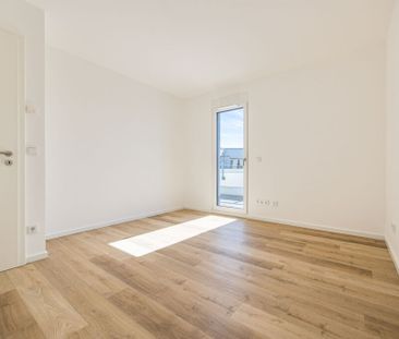 Helle 2 Zimmerwohnung mit Einbauküche und Balkon - Photo 5
