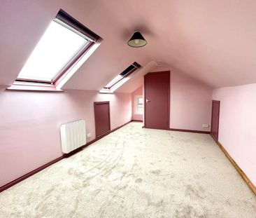 3 bedroom semi-detached house to rent - Photo 5