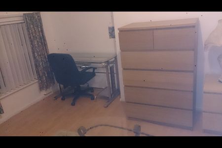 1 Bed Flat, Rufford Road, L6 - Photo 2