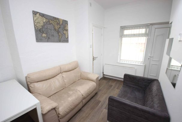 Rowsley Street - Photo 1