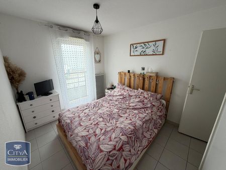 Location Appartement 3 pièces 58m² HENIN BEAUMONT 62110 - Photo 3