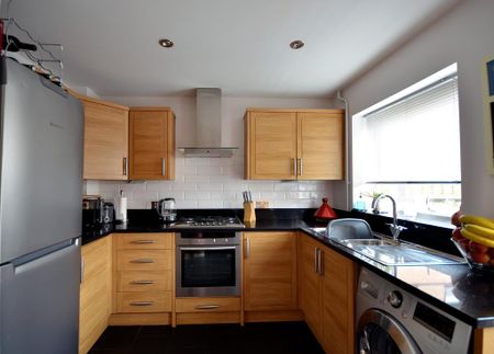 2 bedroom house to rent - Photo 3