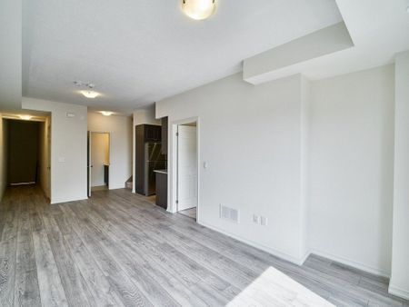 For Lease - 515 Kingbird Grove Unit# 303, Toronto, Ontario - Photo 3
