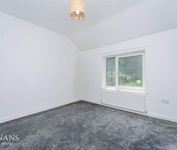 West Crescent, Accrington - Photo 2