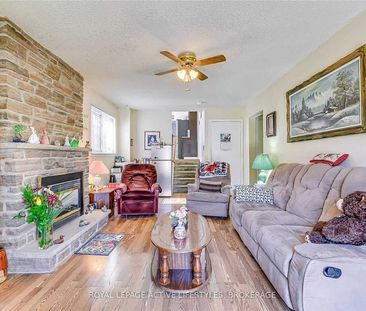 For Lease - 2383 Cobbinshaw Circle Unit# Upper, Mississauga, Ontario - Photo 4