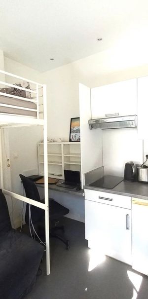 Location Appartement 1 pièce 14m² AIX EN PROVENCE 13100 - Photo 1