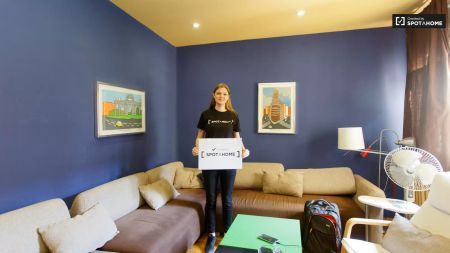 Light room with independent key in shared apartment, Cuatro Caminos - Photo 2