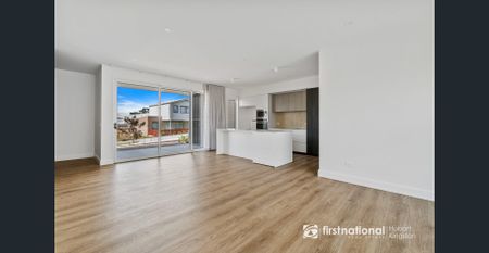 Modern Luxury and Inviting Comfort - Photo 5