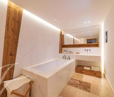 Maison à louer Valbonne, Cote d'Azur, France8 800 EUR / Mois - Photo 5