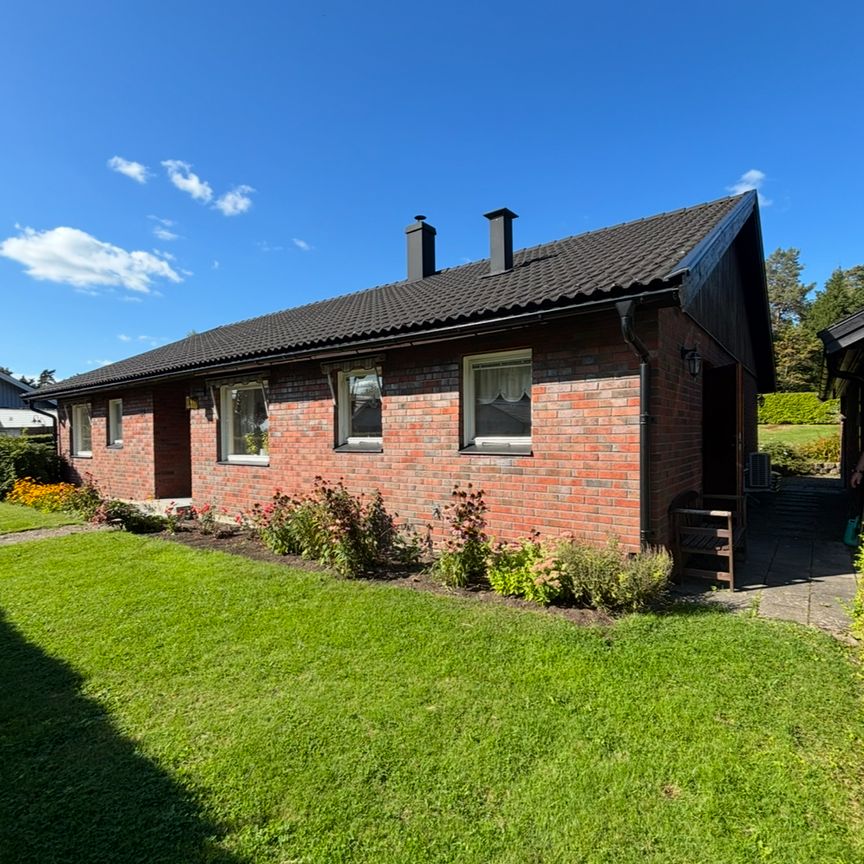 Övre Östergårdsvägen, Jonsered - Photo 1