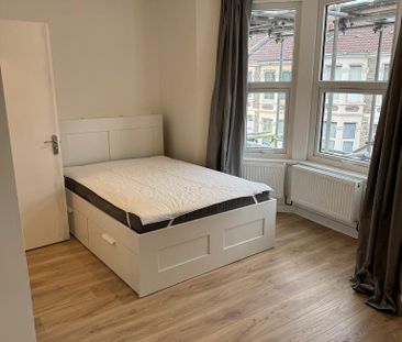 6 bedroom house to rent - Photo 5