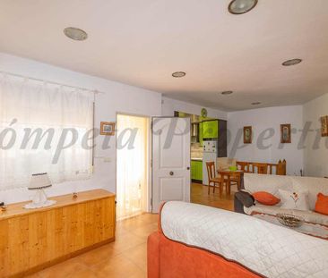 Apartment in Torrox-Costa, Close to the beach - Photo 1