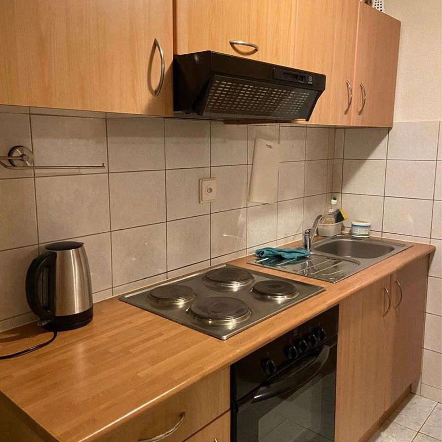 MÖBLIERTE 1,5 Zimmer Wohnung - Photo 1