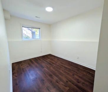 208 A Ontario Street — 5 Bedroom - Photo 6