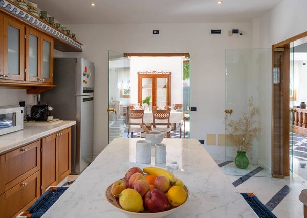 via Pietro neni, 7, Forte dei Marmi, Tuscany 55042