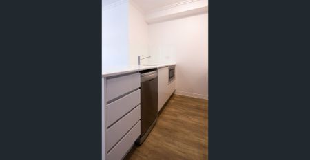 Amazing One-Bedroom Furnished Apartment in Fortitude Valley! - Photo 4