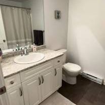 2 bedroom Basement Suite - Photo 4