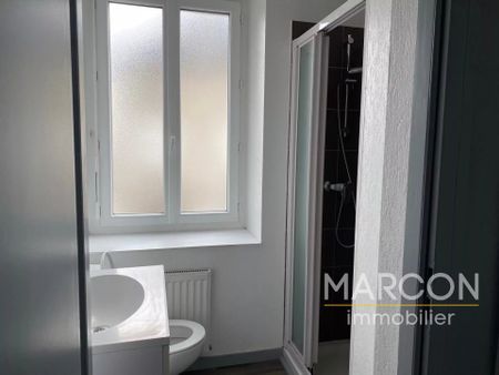 Location Appartement 3 pièces 45m² LA SOUTERRAINE 23300 - Photo 3