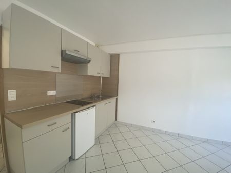 Location Appartement 1 pièce 27m² AMIENS 80000 - Photo 3