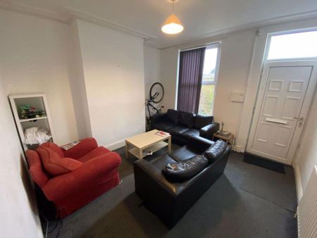 3 bedroom house to rent - Photo 2