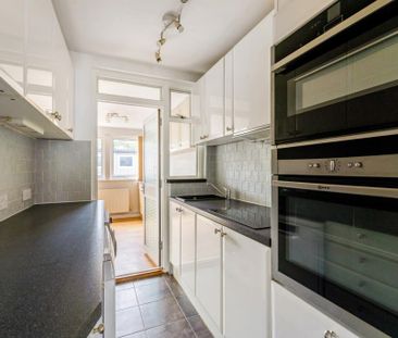 3 bedroom end of terrace house to rent - Photo 6