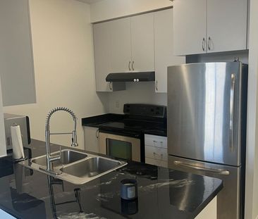 For Lease - 35 Saranac Boulevard Unit# PH4, Toronto, Ontario - Photo 6