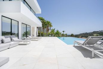 5 bedroom luxury Villa for rent in Benahavís, Andalusia