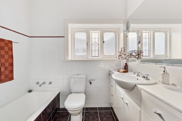 5 Kellett Grove, Kew - Photo 1