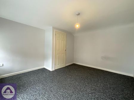 2 bedroom maisonette to rent - Photo 5