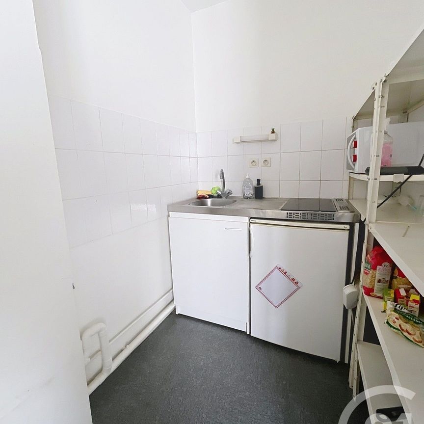 Location Appartement 1 pièce 29m² CLERMONT FERRAND 63000 - Photo 2