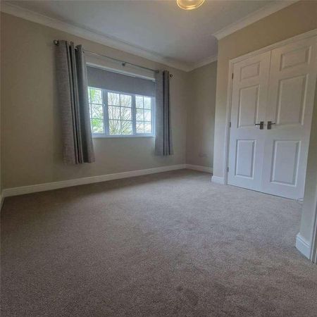 Knights Place, St. Leonards Road, Windsor, SL4 - Photo 5