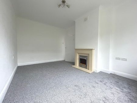 Mount Avenue, Rayleigh - Photo 2