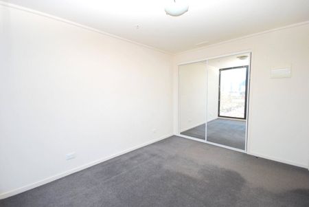 38/100 Kavanagh Street - Photo 2