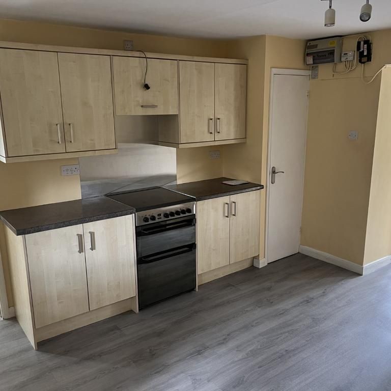 3 bedroom detached house to rent - Photo 1