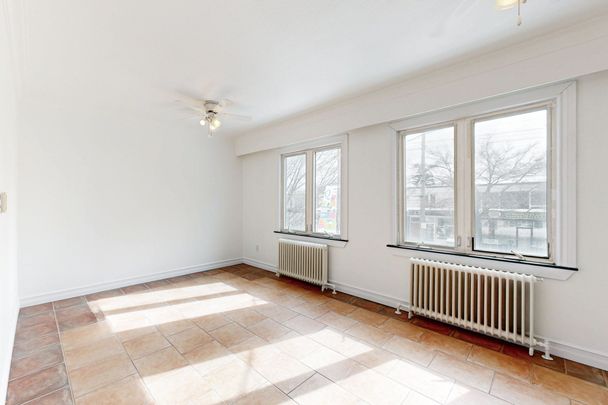 For Lease - 686A The Queensway N/A, Toronto, Ontario - Photo 1