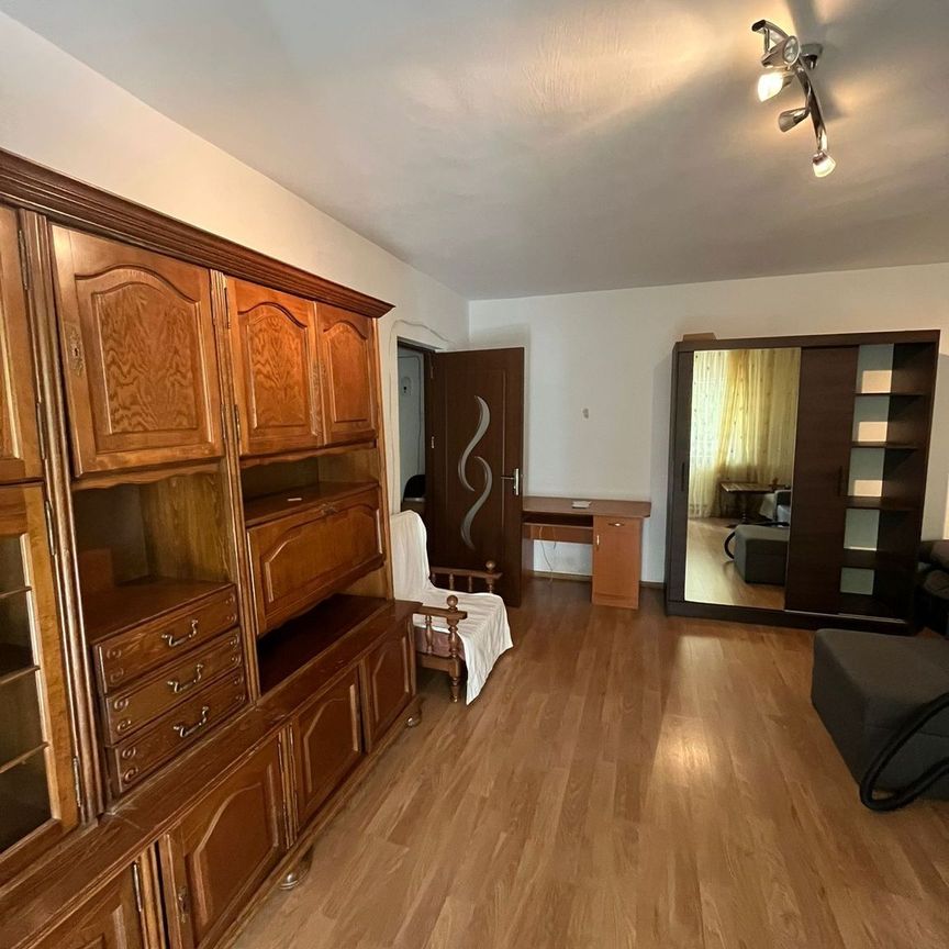 Apartament 1camera Plopilor mobilat din 1 noiembrie - Fotografie 1