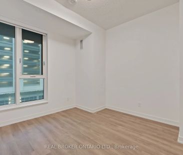 38 Simcoe Promenade #414C - Photo 5