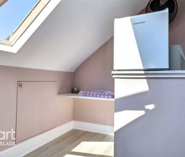 1 bedroom in a house share to rent - Photo 6
