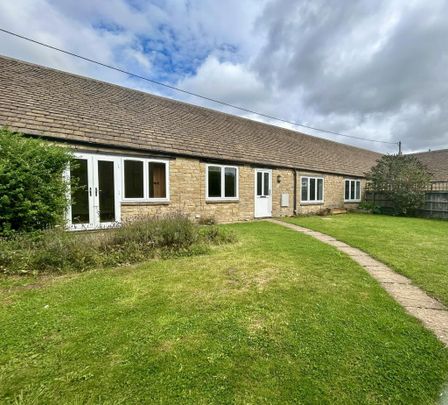 1 bedroom bungalow to rent - Photo 1